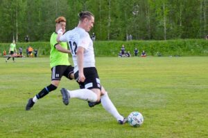 Esa-Pekka Vartiainen jatkaa
