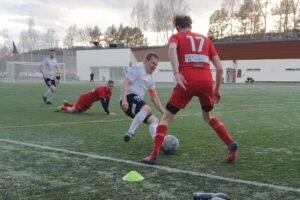 Kings tasapeliin Jyväskylässä