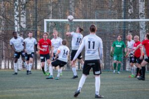 JJK:n kakkosjoukkue vieraaksi Lippumäkeen.